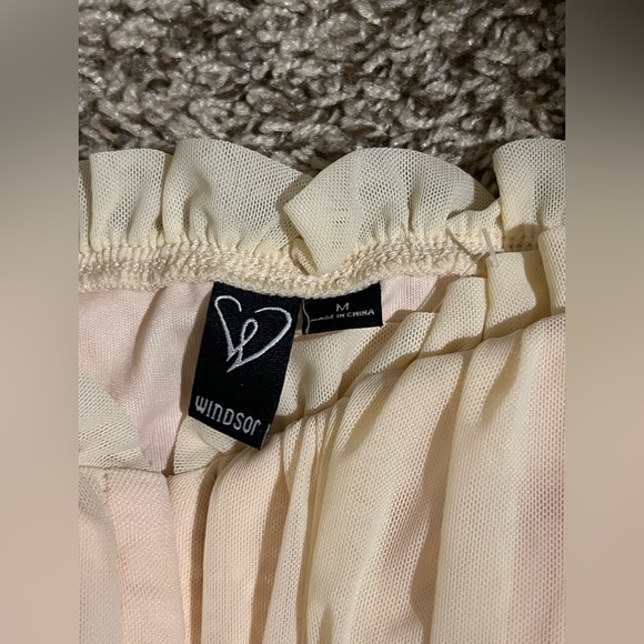 Cream blouse - Picture 4 of 5